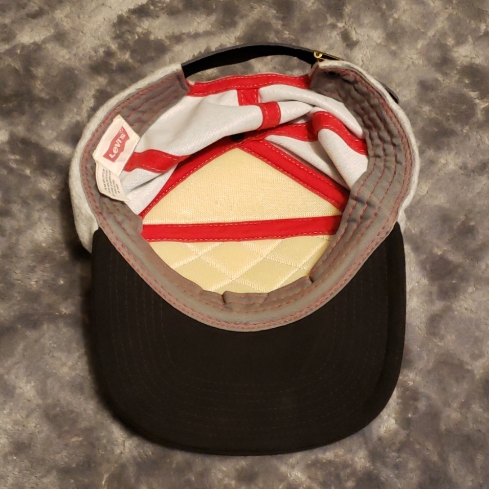 Levi's hat - Picture 4 of 5